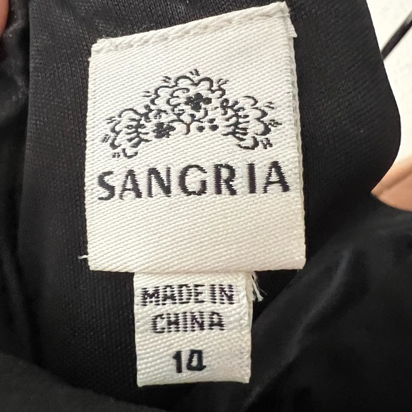 BLACK HALTER DRESS - Picture 5 of 5